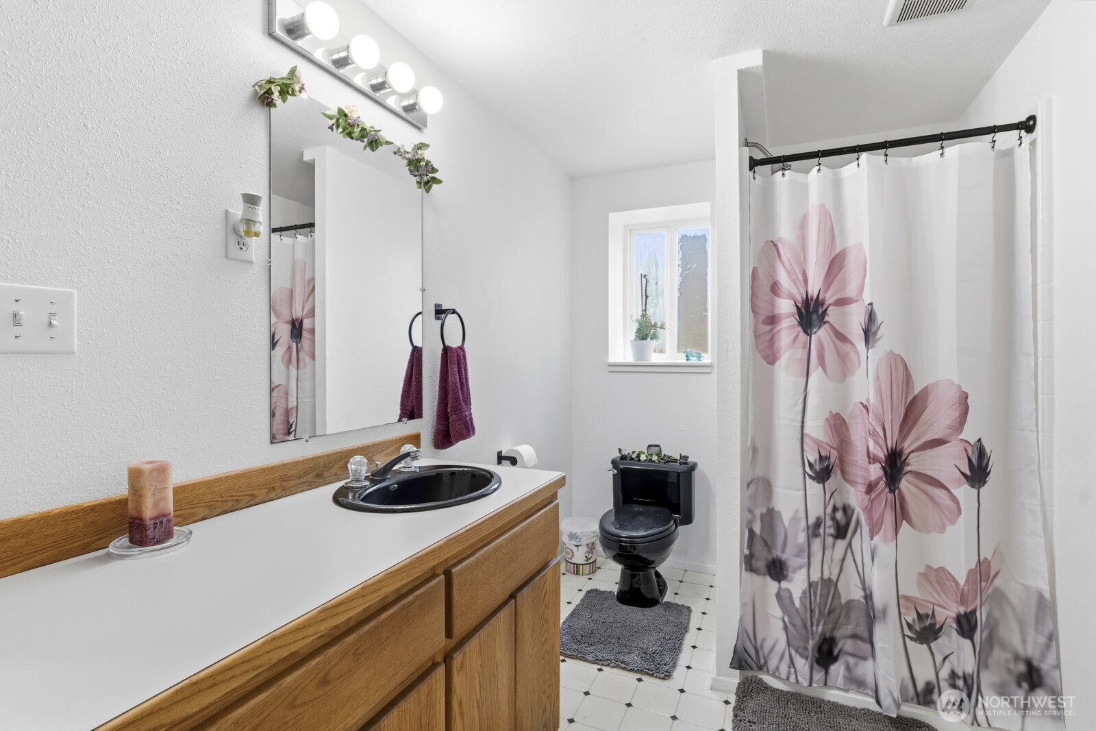 16110 Dodge Lane Property Photo 21