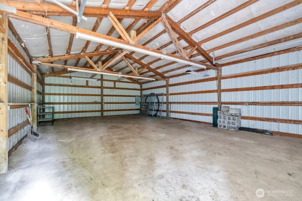 16110 Dodge Lane Property Photo 30