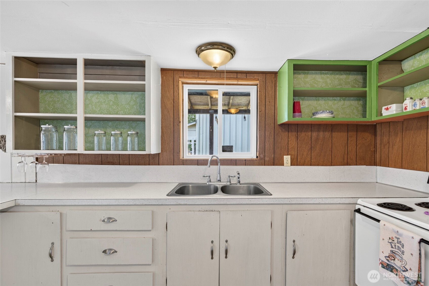 4509 L Place Property Photo 16
