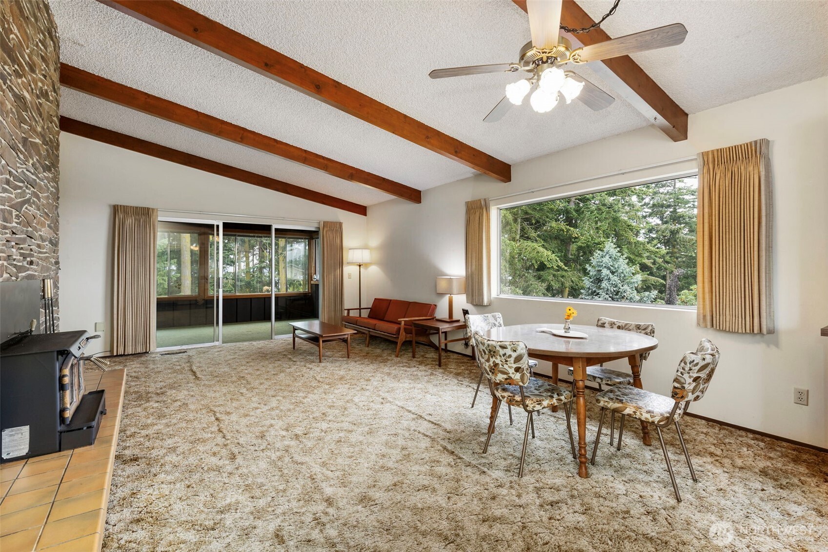 51 Victoria Loop Property Photo 10