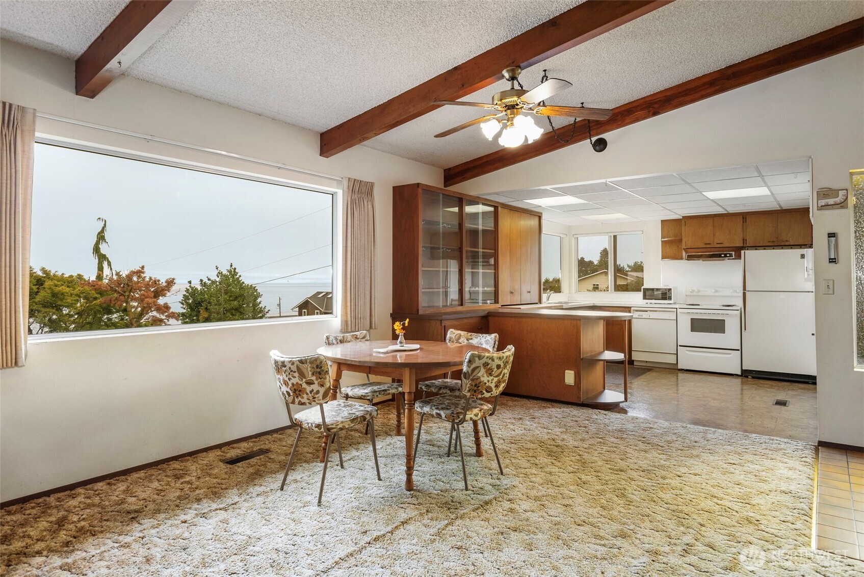 51 Victoria Loop Property Photo 14