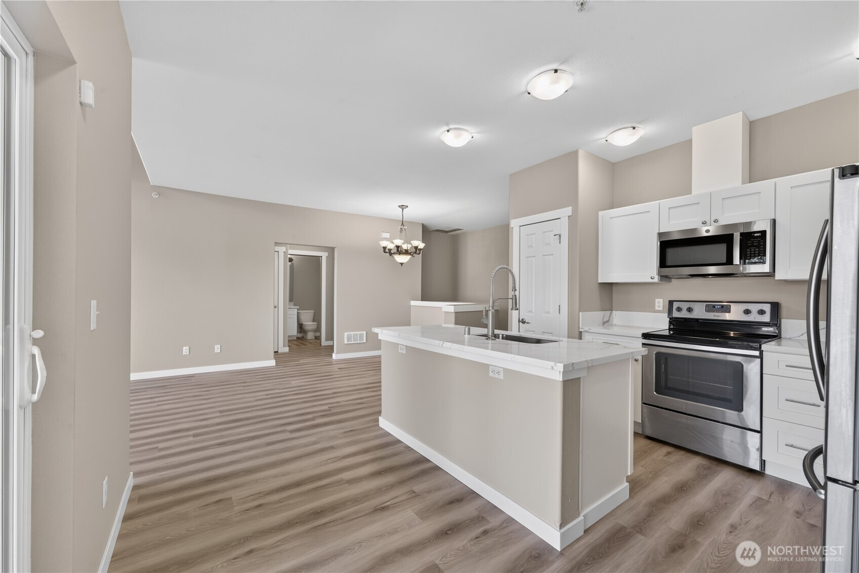 2666 Hamiliton Avenue Property Photo 12