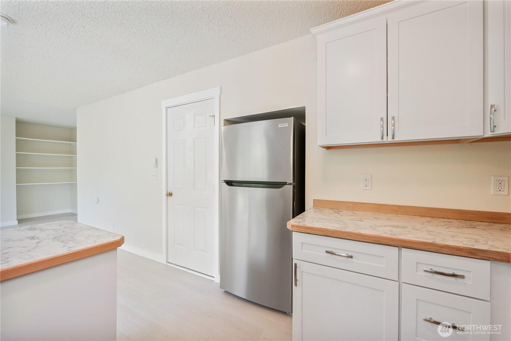 1703 33rd Avenue Property Photo 9