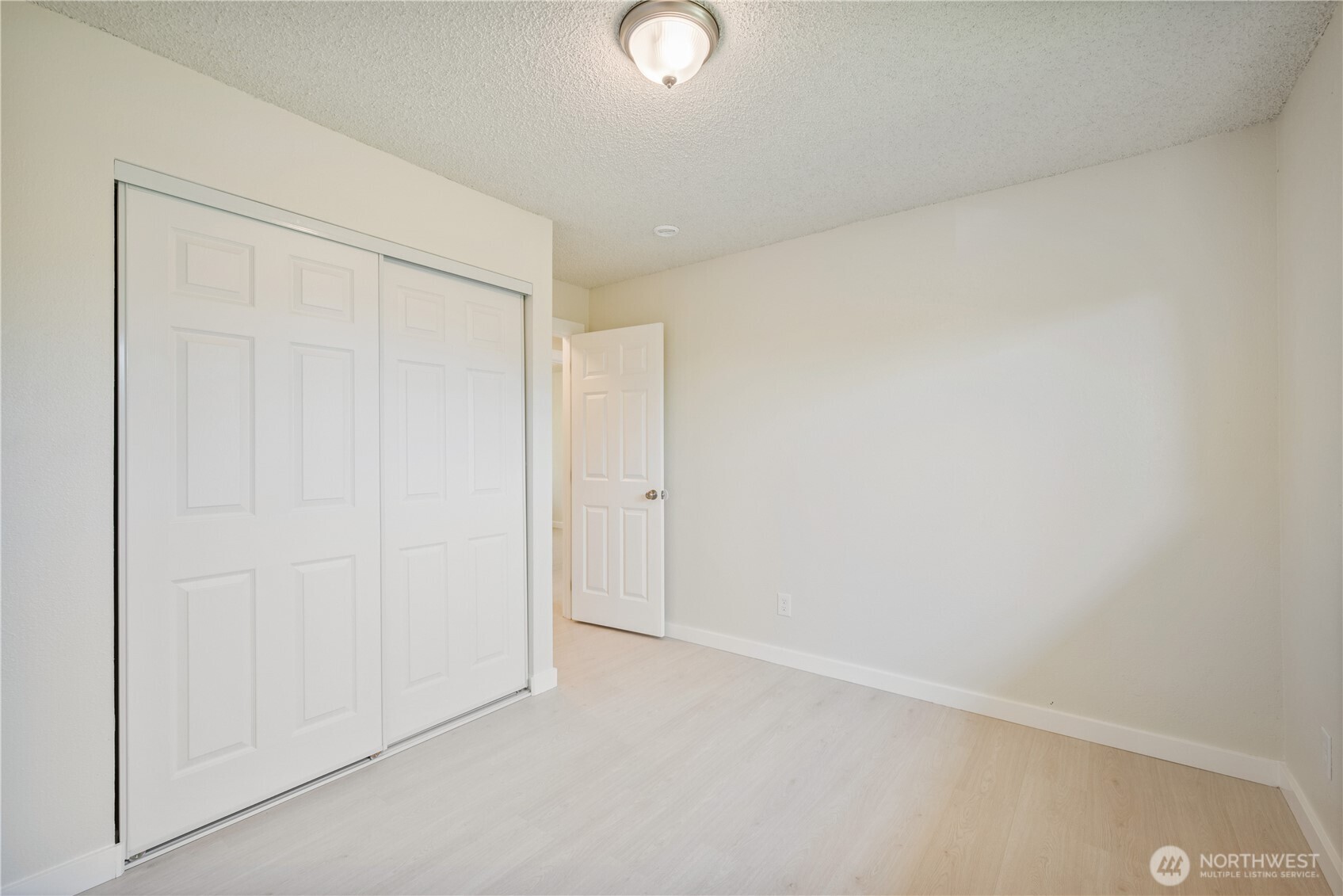 1703 33rd Avenue Property Photo 15