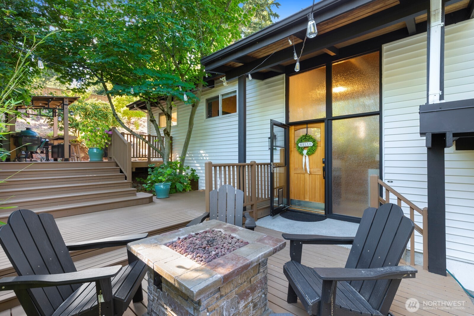 11123 34th Place Property Photo 2