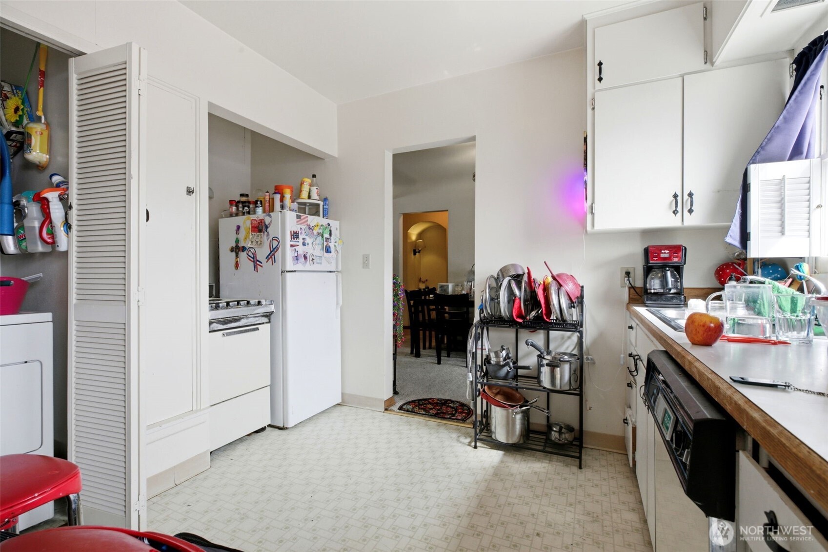 1409 W Yakima Avenue Property Photo 13