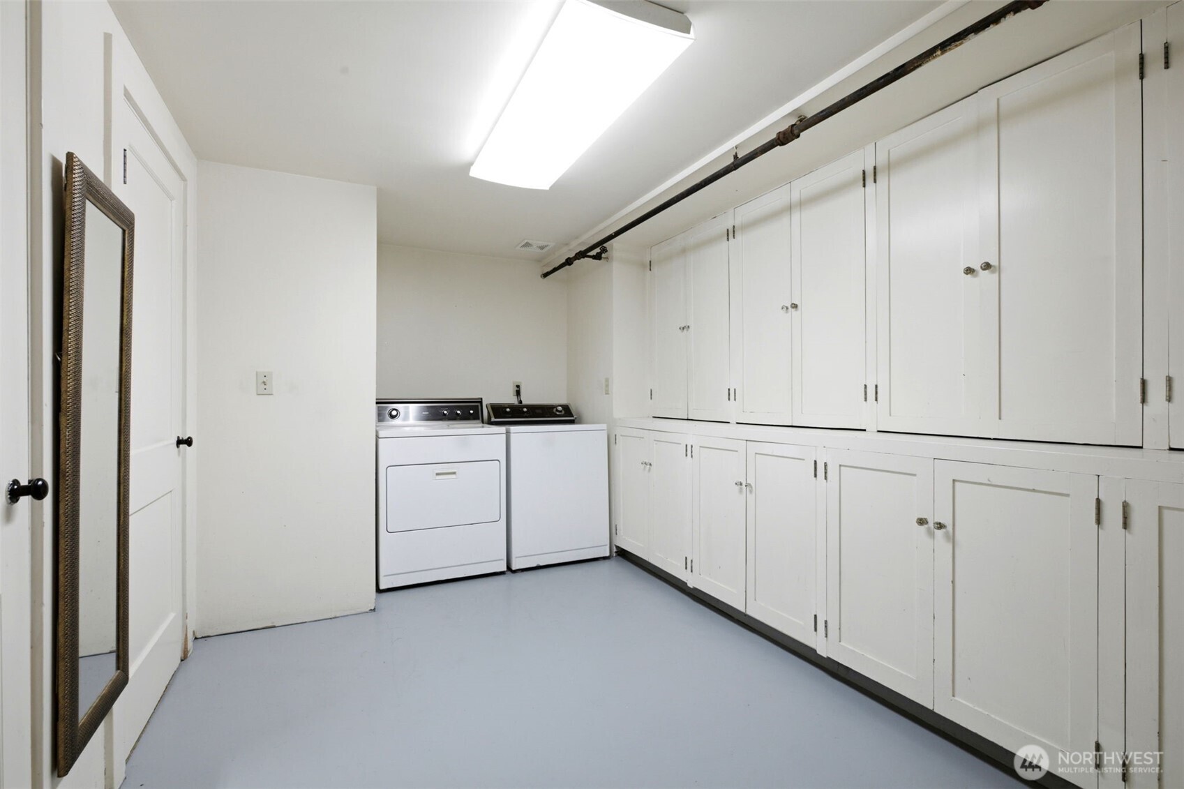 1409 W Yakima Avenue Property Photo 23