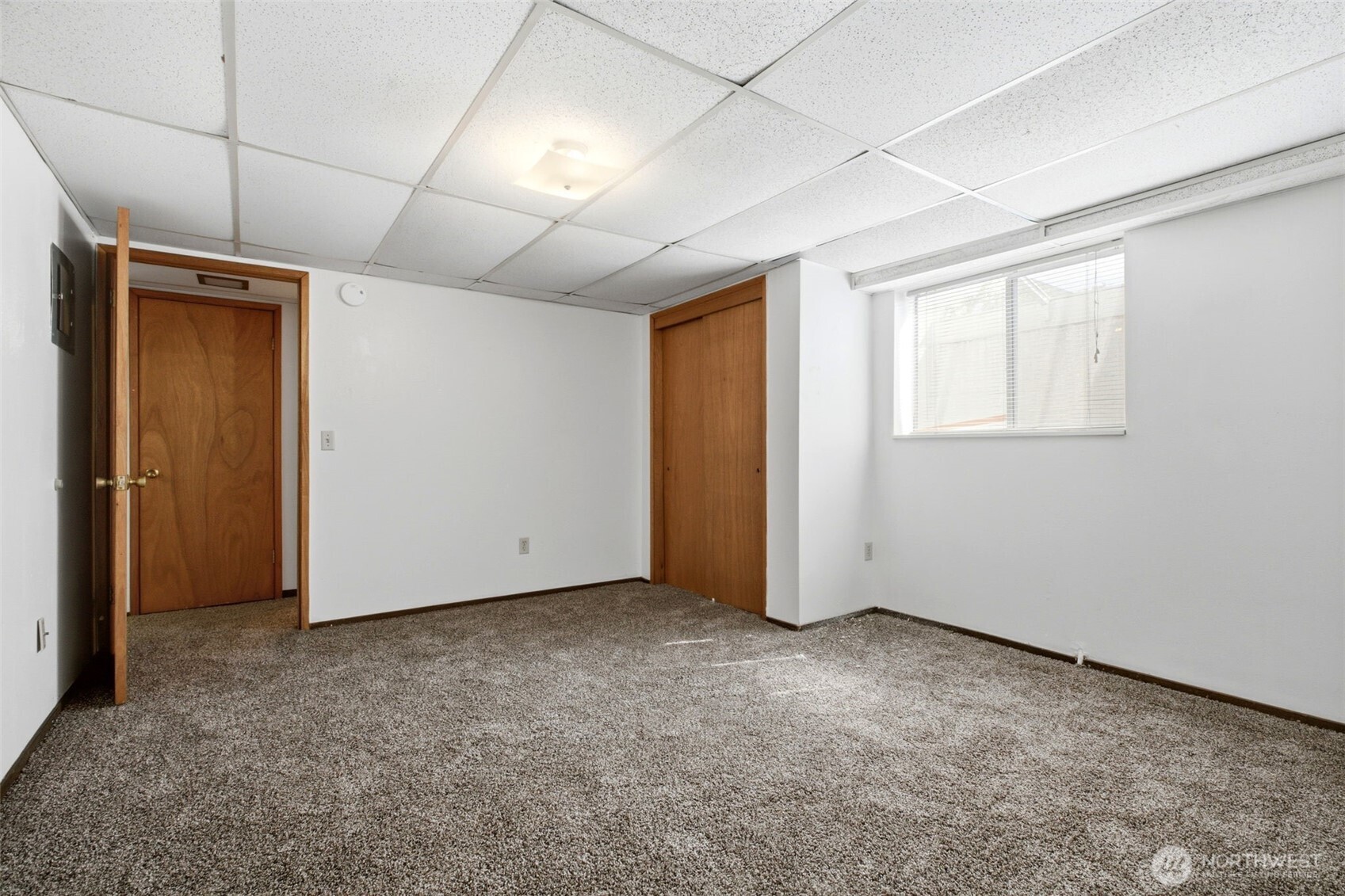 1409 W Yakima Avenue Property Photo 25