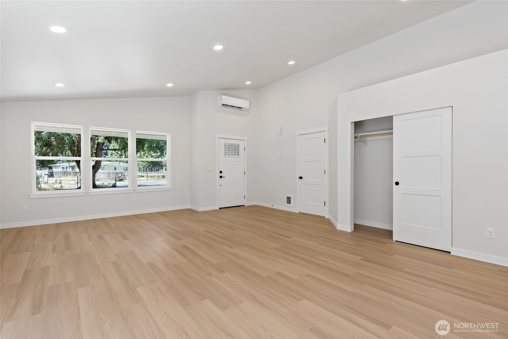 21913 127th Street Ct Property Photo 7