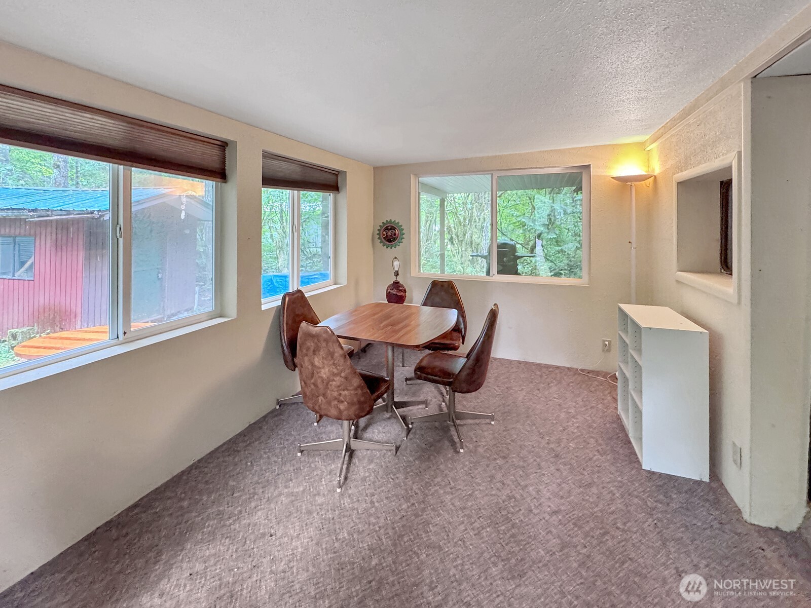 68 4 Christmas Tree Circle Property Photo 5