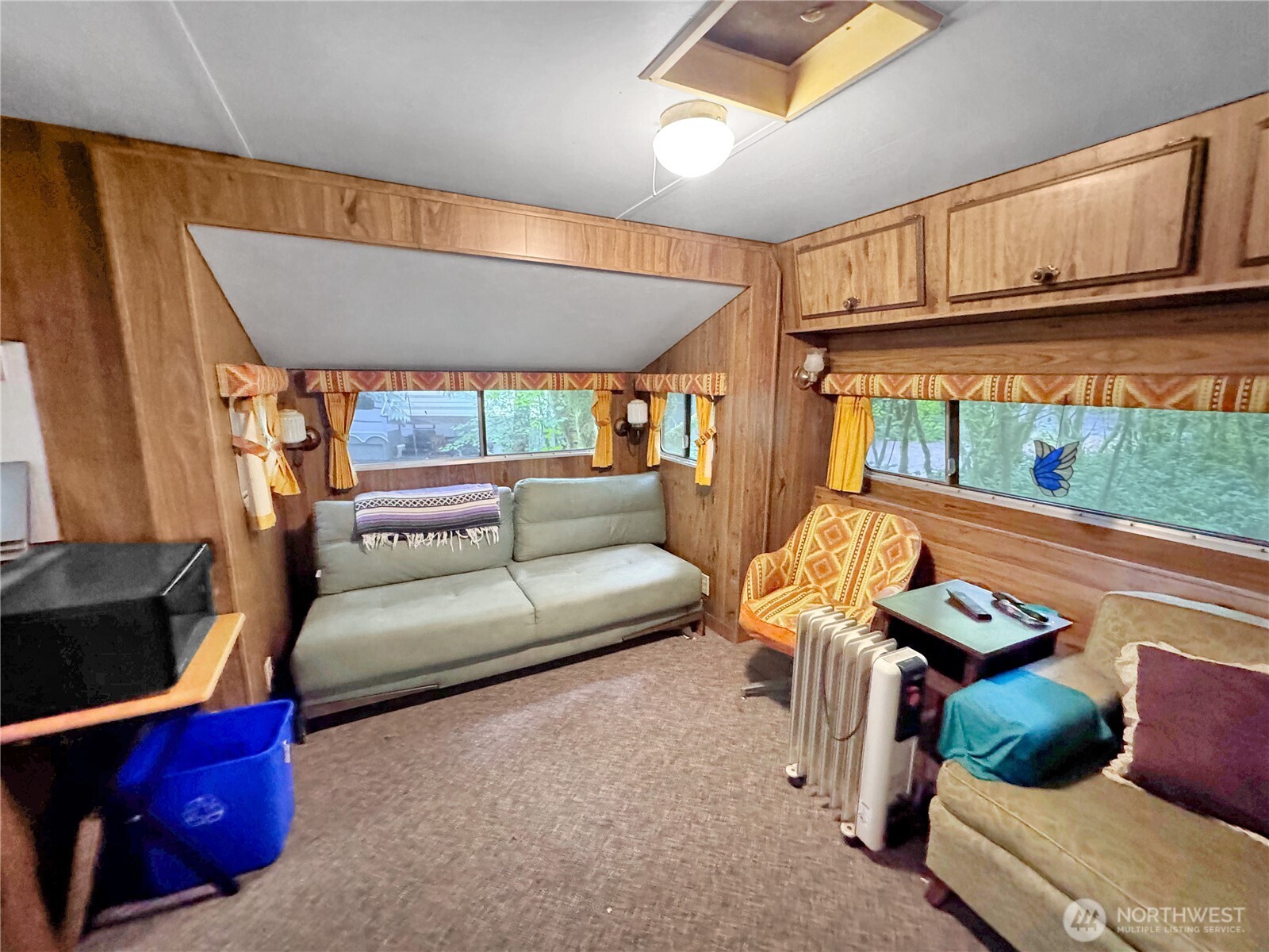68 4 Christmas Tree Circle Property Photo 7