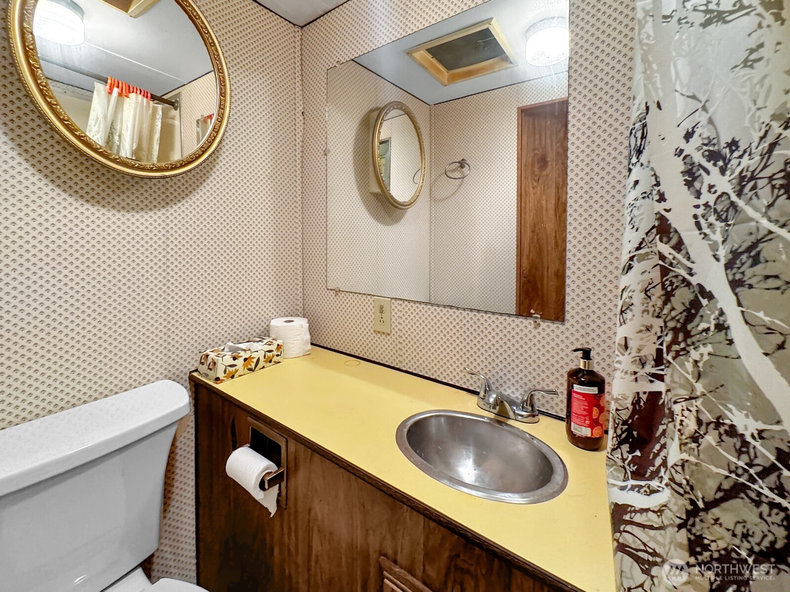 68 4 Christmas Tree Circle Property Photo 12