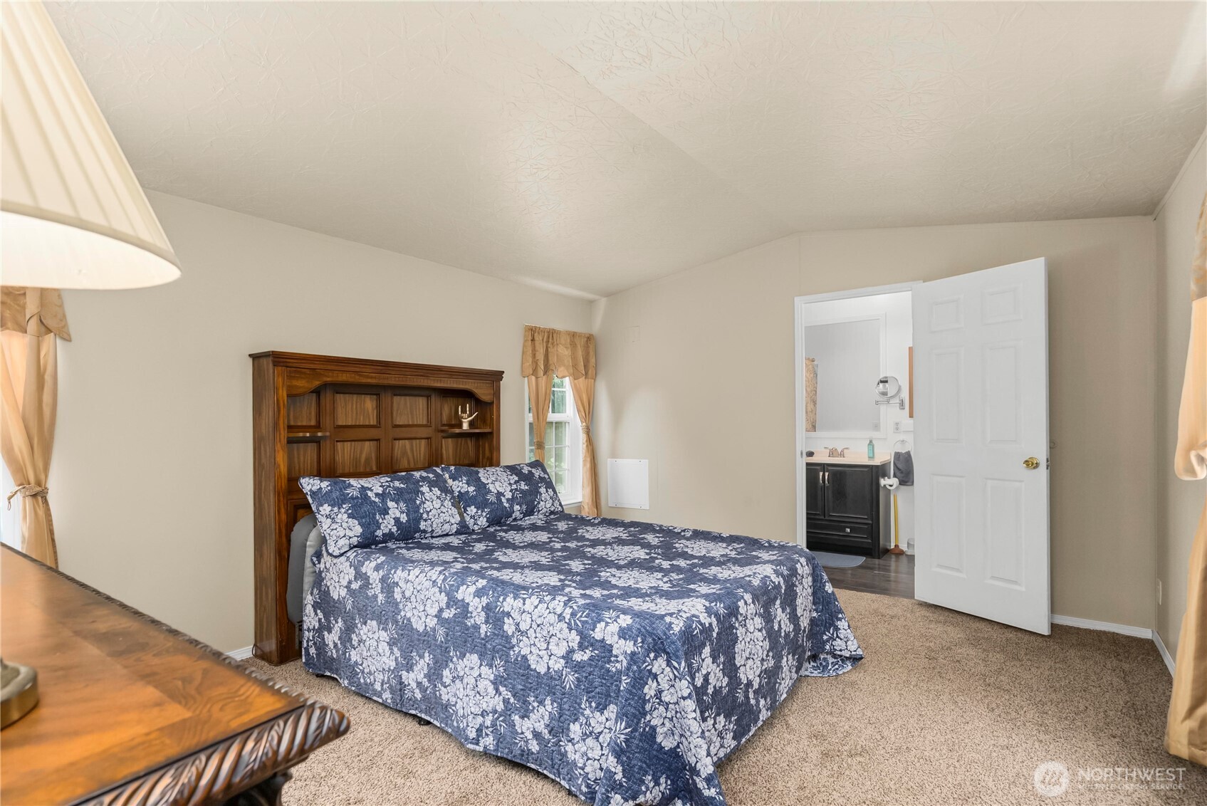 261 E Willow Blue Lane Property Photo 17