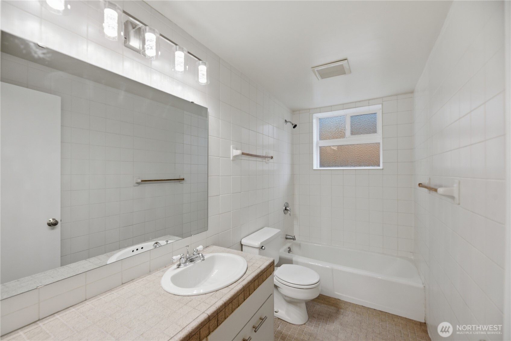 4324 Phinney Avenue 1 Property Photo 13