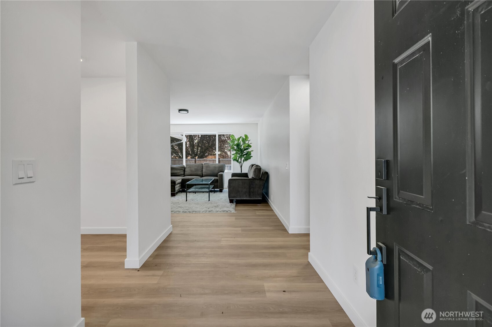 101 Jewell Street Property Photo 4