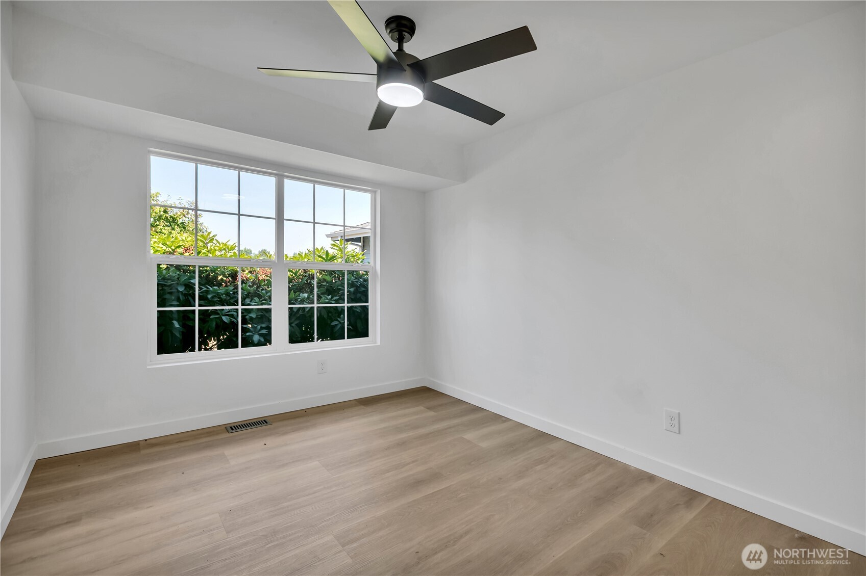 101 Jewell Street Property Photo 15