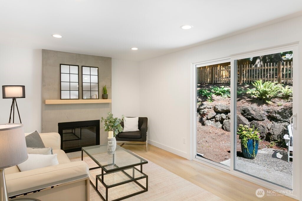 8920 168th Avenue Property Photo 14