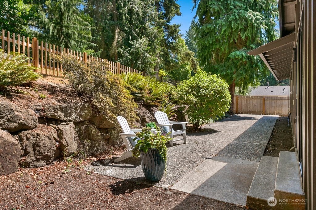 8920 168th Avenue Property Photo 31