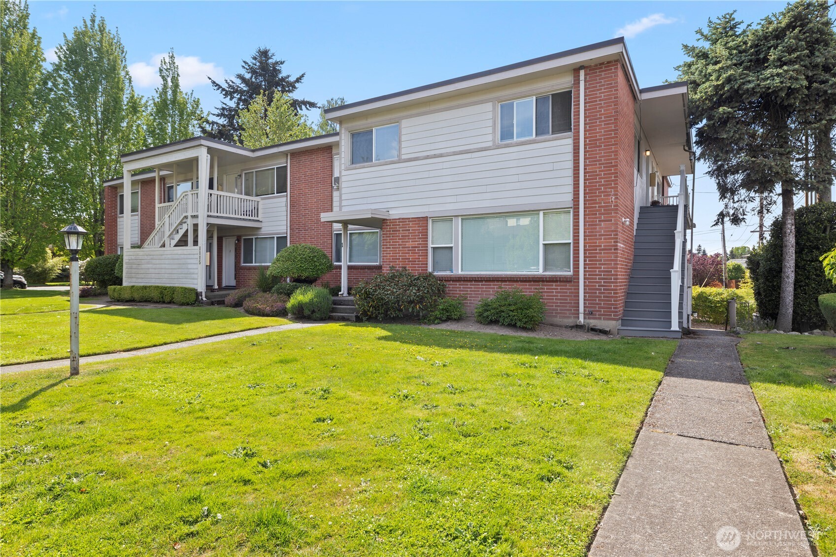 1115 N 12th Street Property Photo 3