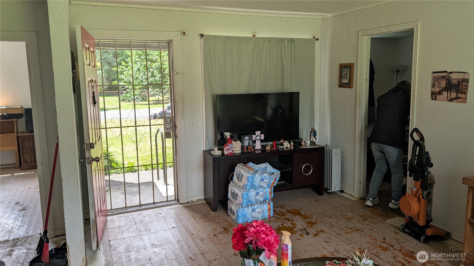 222 E King Street Property Photo 7
