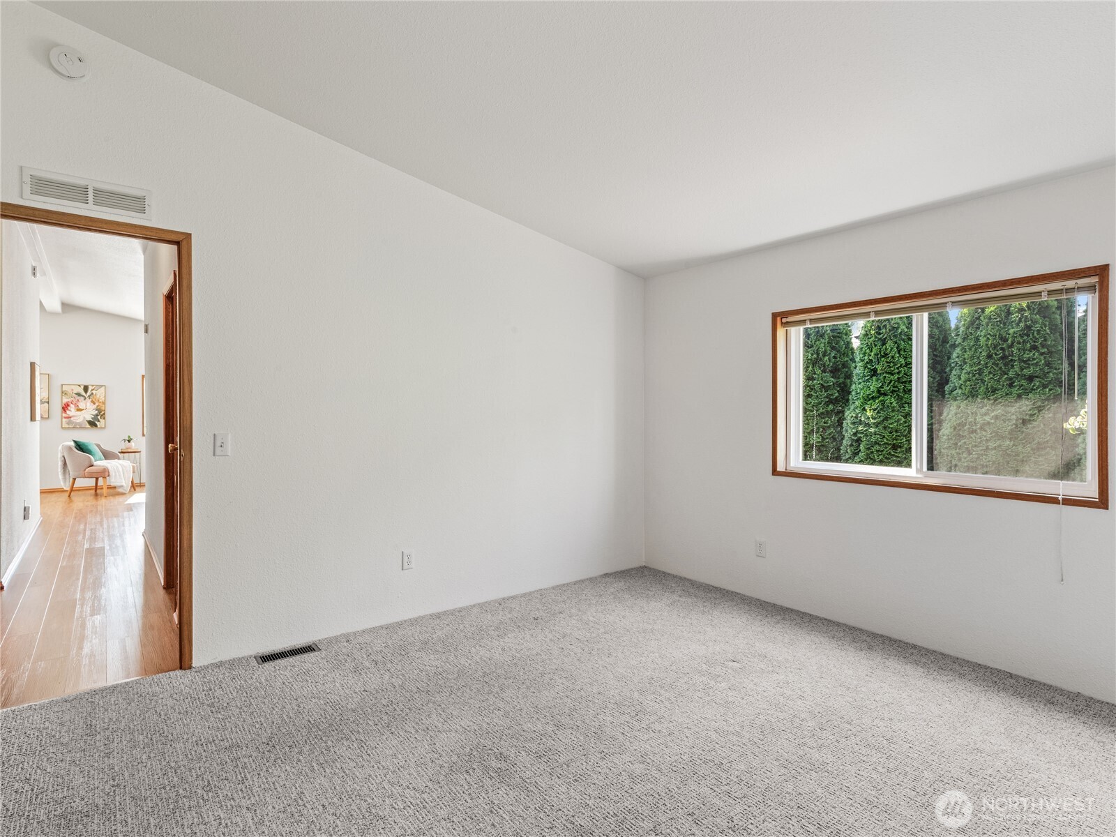 6883 Capricorn Lane Property Photo 18