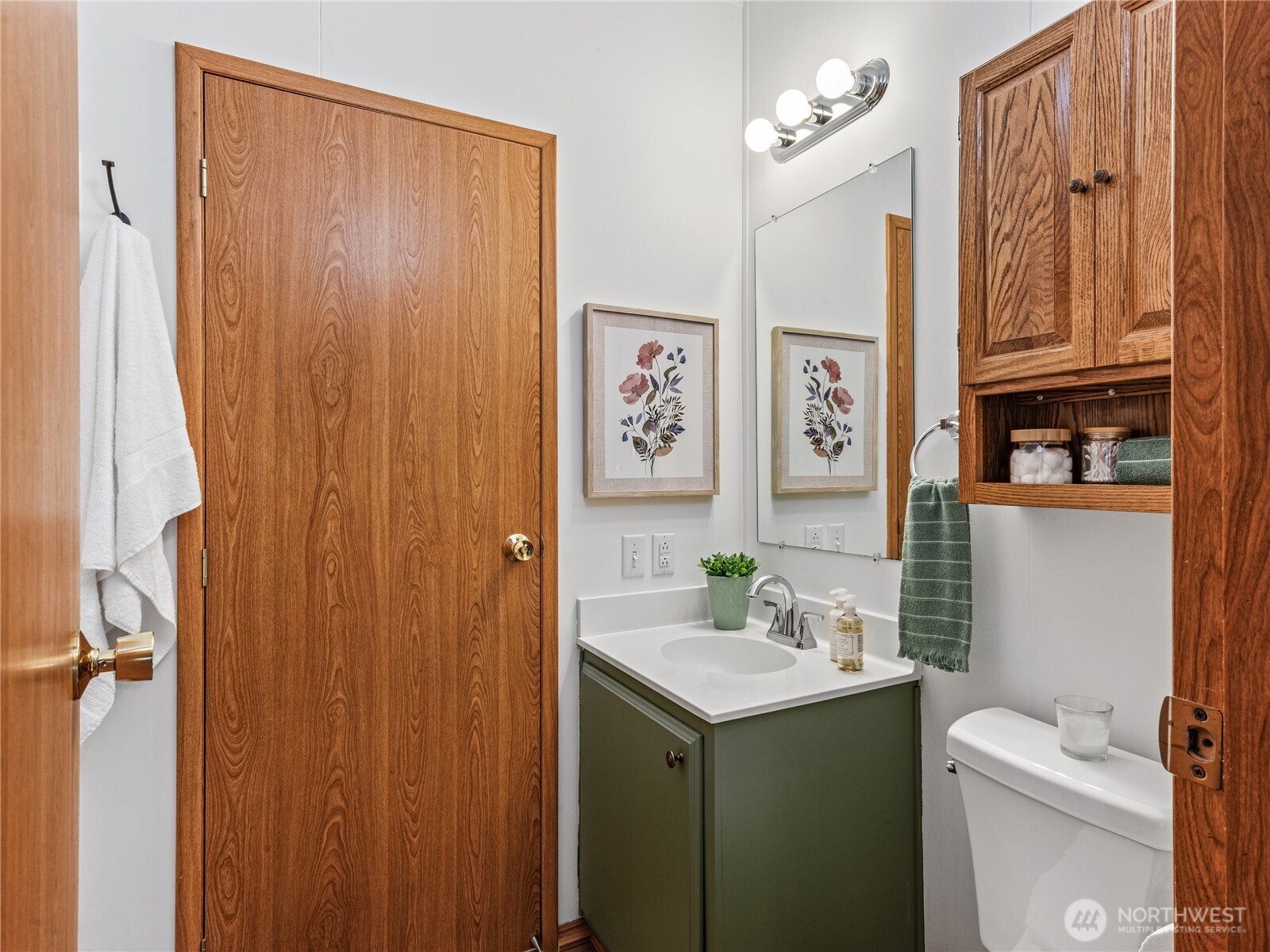 6883 Capricorn Lane Property Photo 26