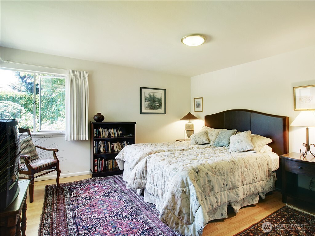 5715 63rd Avenue Property Photo 16