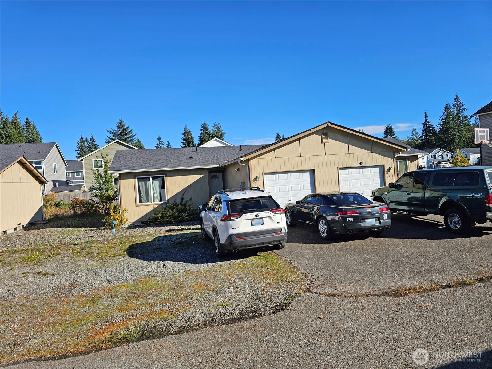6521 201st Property Photo 10
