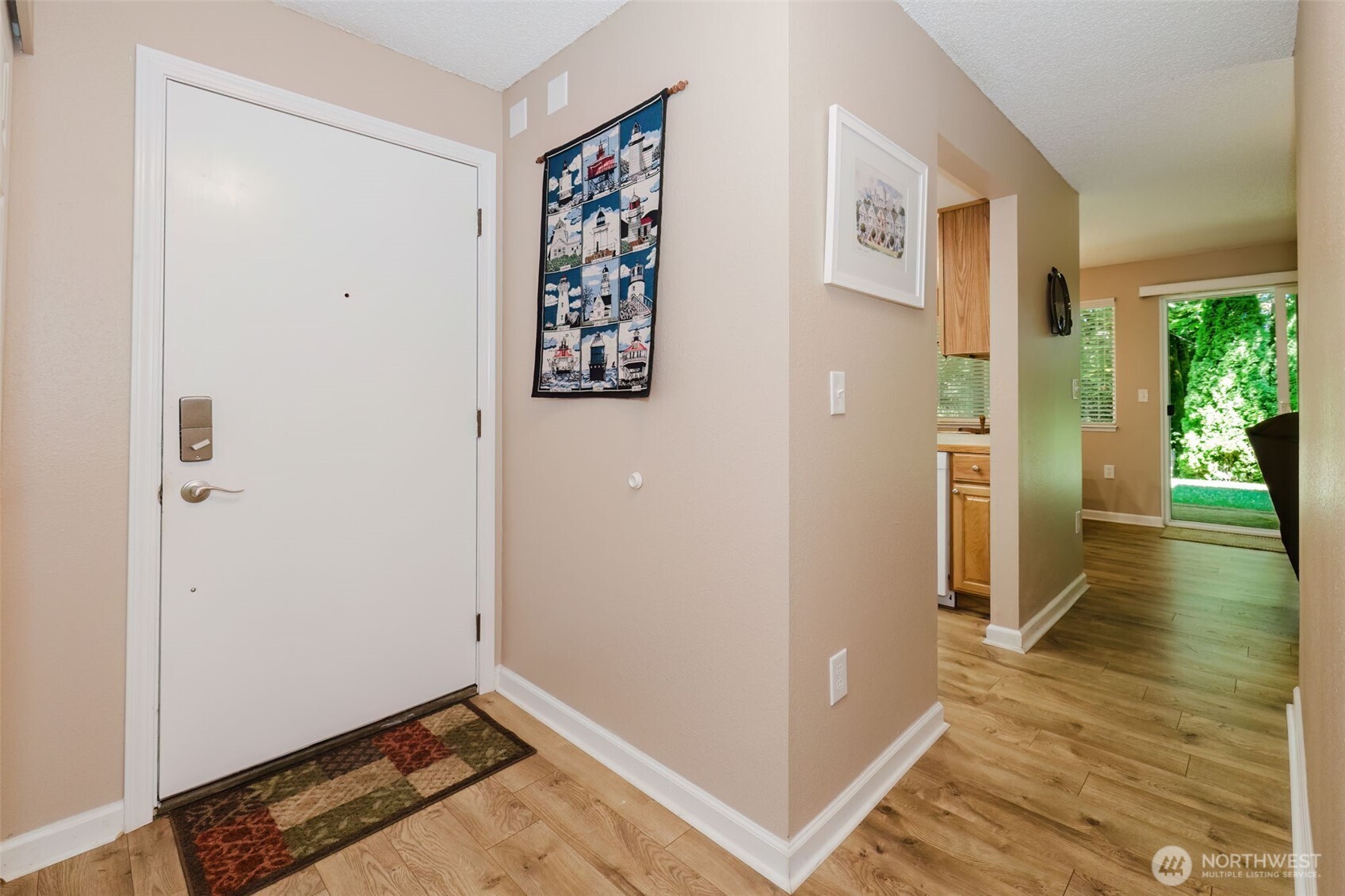 2969 Se Mile Hill Drive E2 Property Photo 3