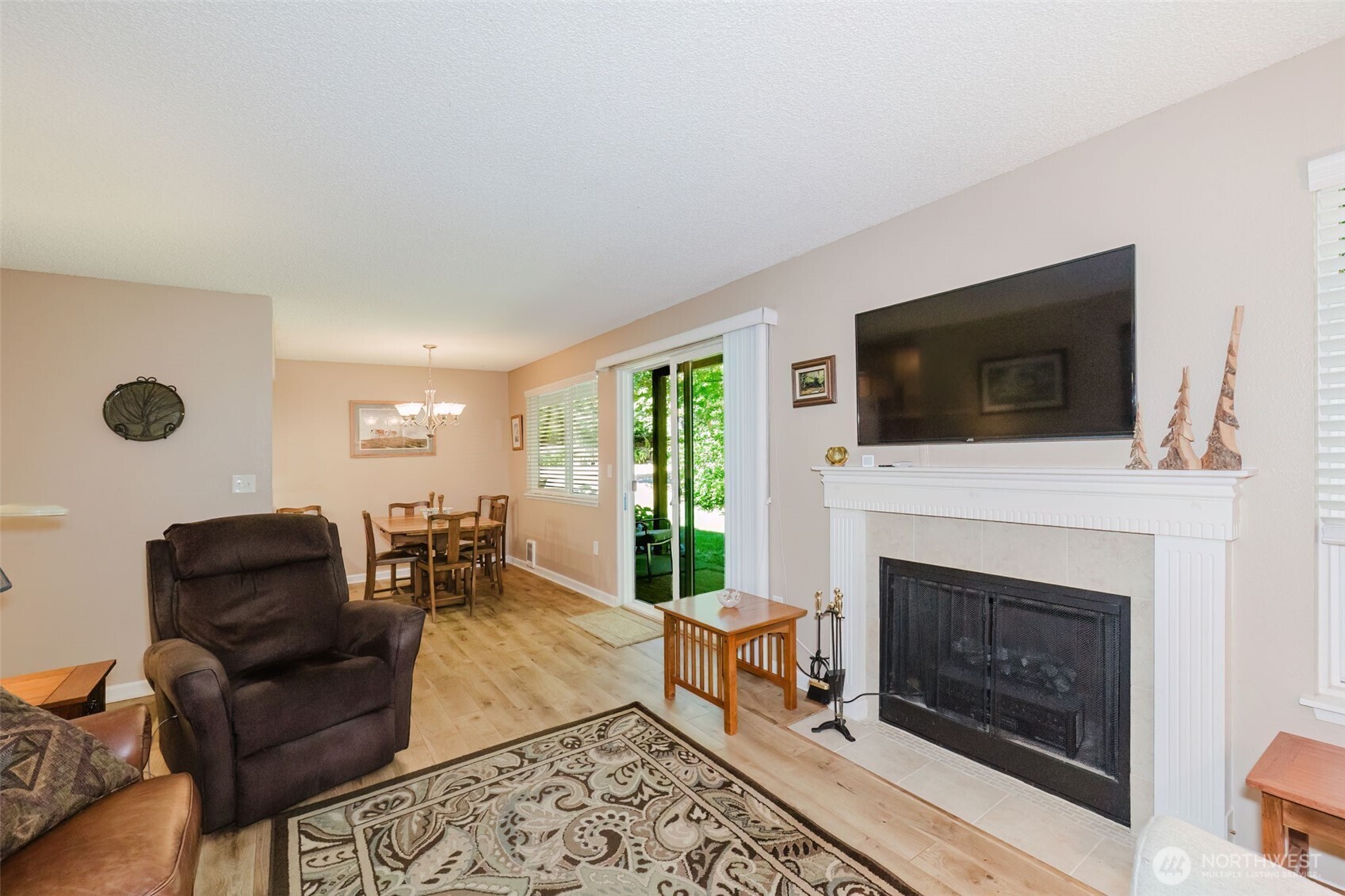 2969 Se Mile Hill Drive E2 Property Photo 13