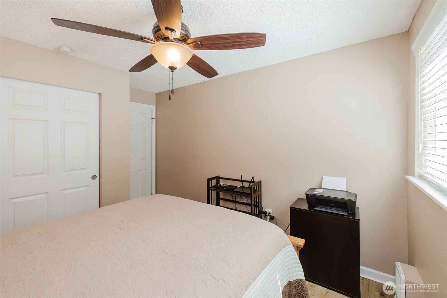 2969 Se Mile Hill Drive E2 Property Photo 16