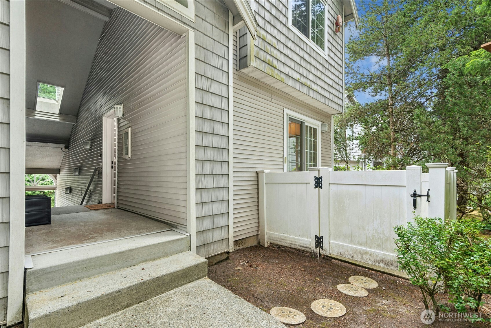 601 12th Avenue E1 Property Photo 15