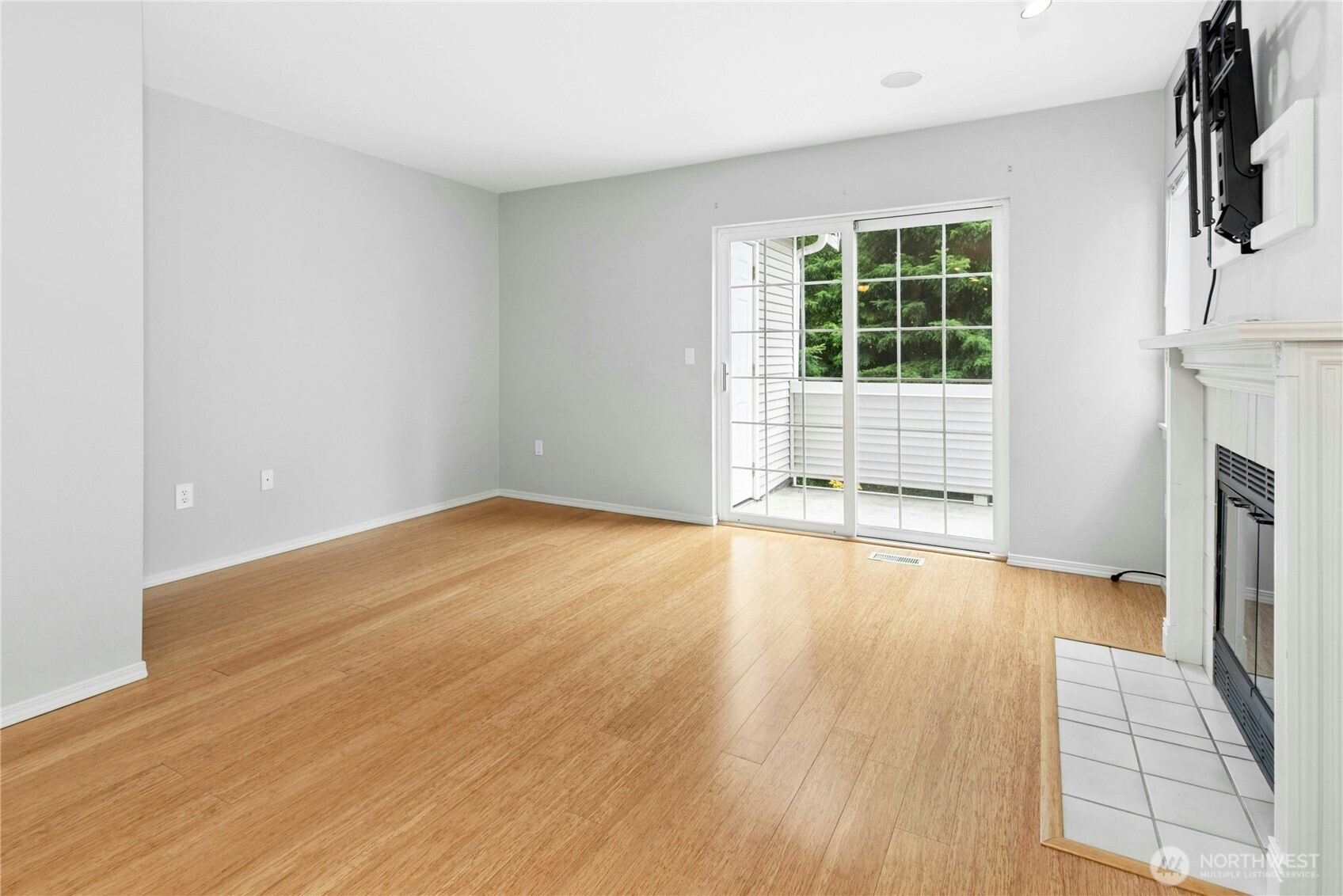 601 12th Avenue E1 Property Photo 19