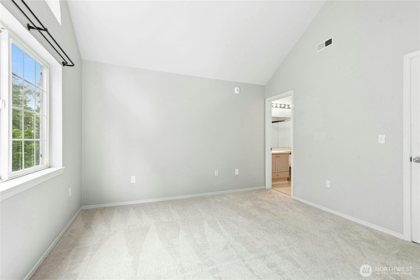 601 12th Avenue E1 Property Photo 27