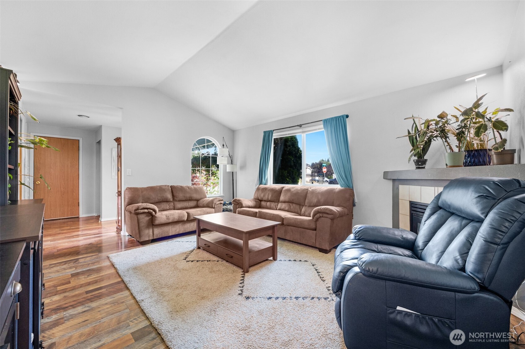 10210 59th Drive Property Photo 8