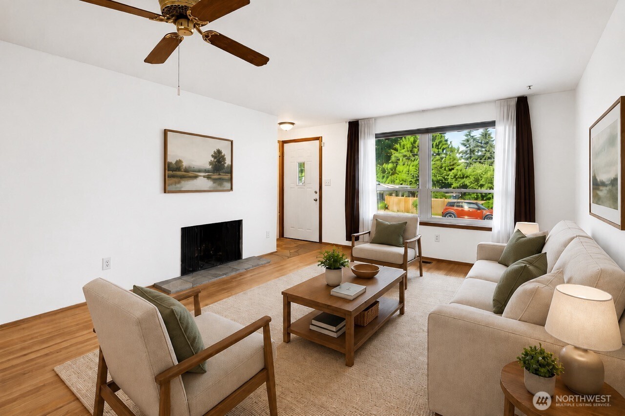 10406 55th Avenue Property Photo 5