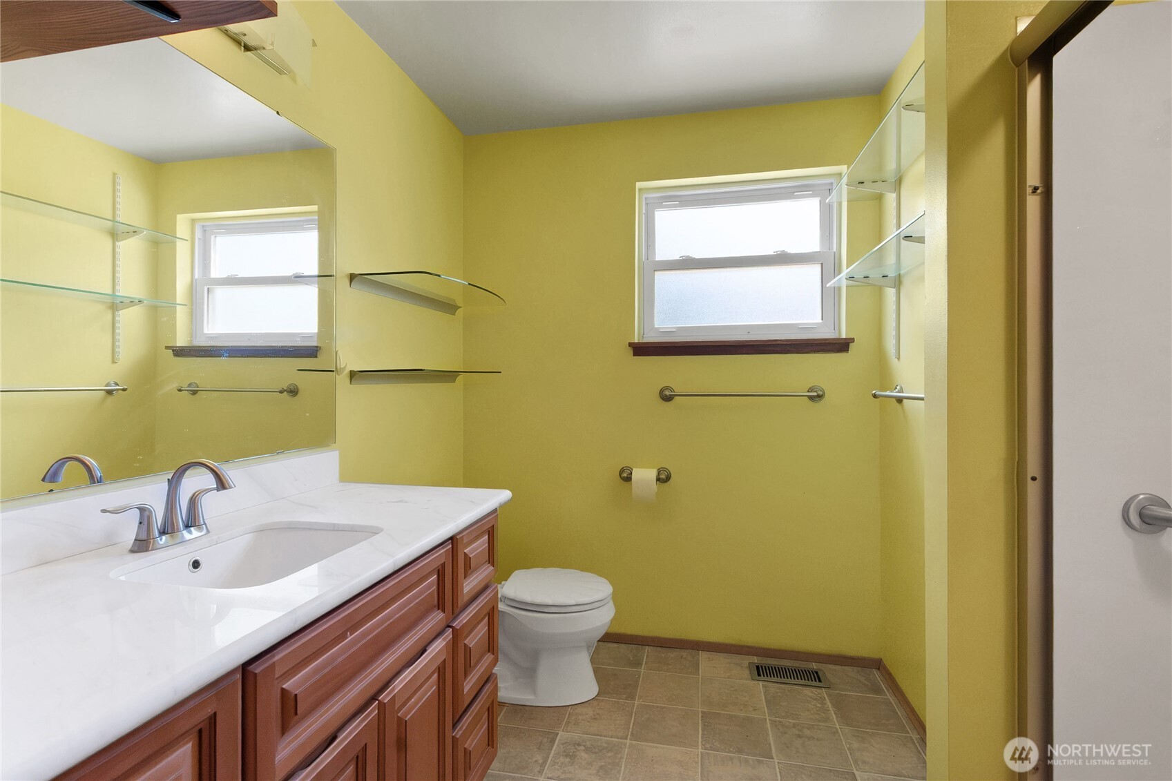 10406 55th Avenue Property Photo 16