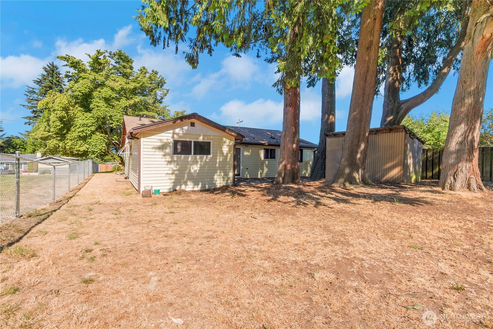 10406 55th Avenue Property Photo 24