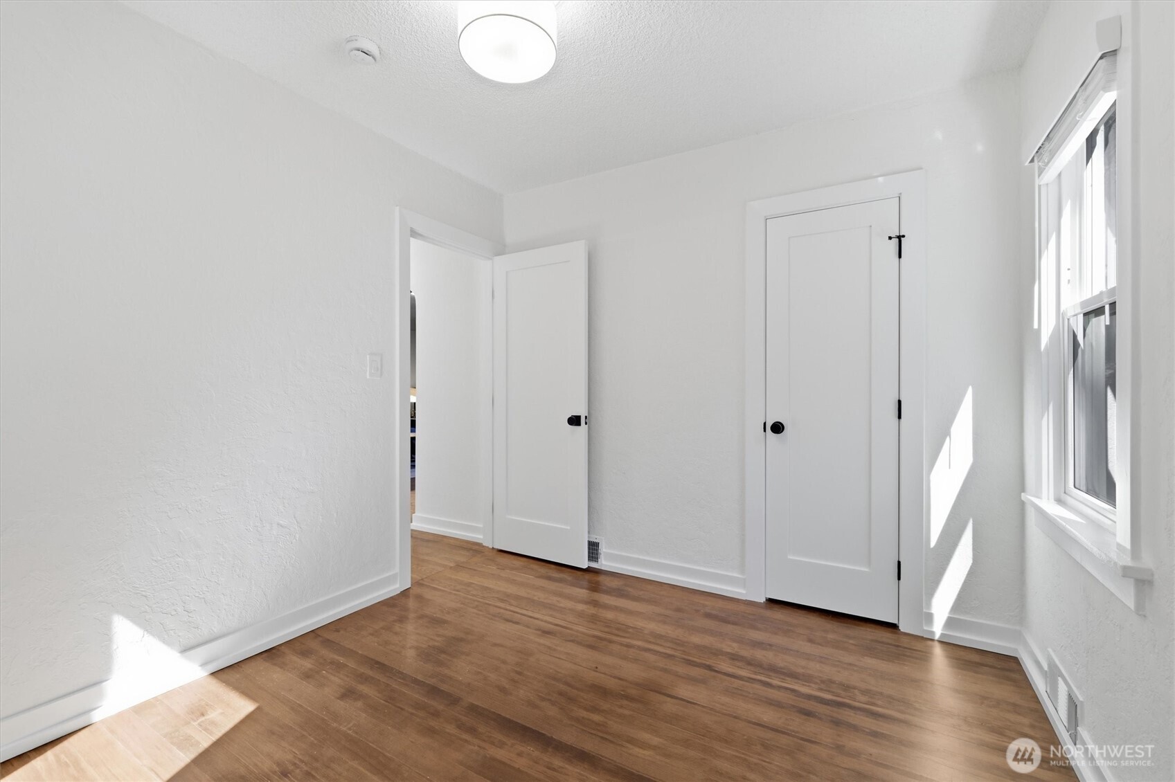 13349 25th Avenue Property Photo 18