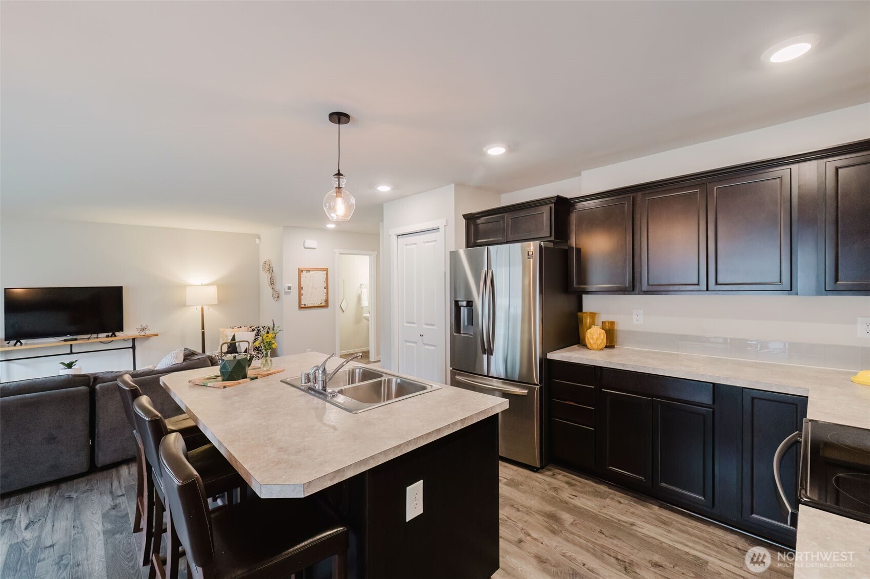 18202 107th Avenue Property Photo 8