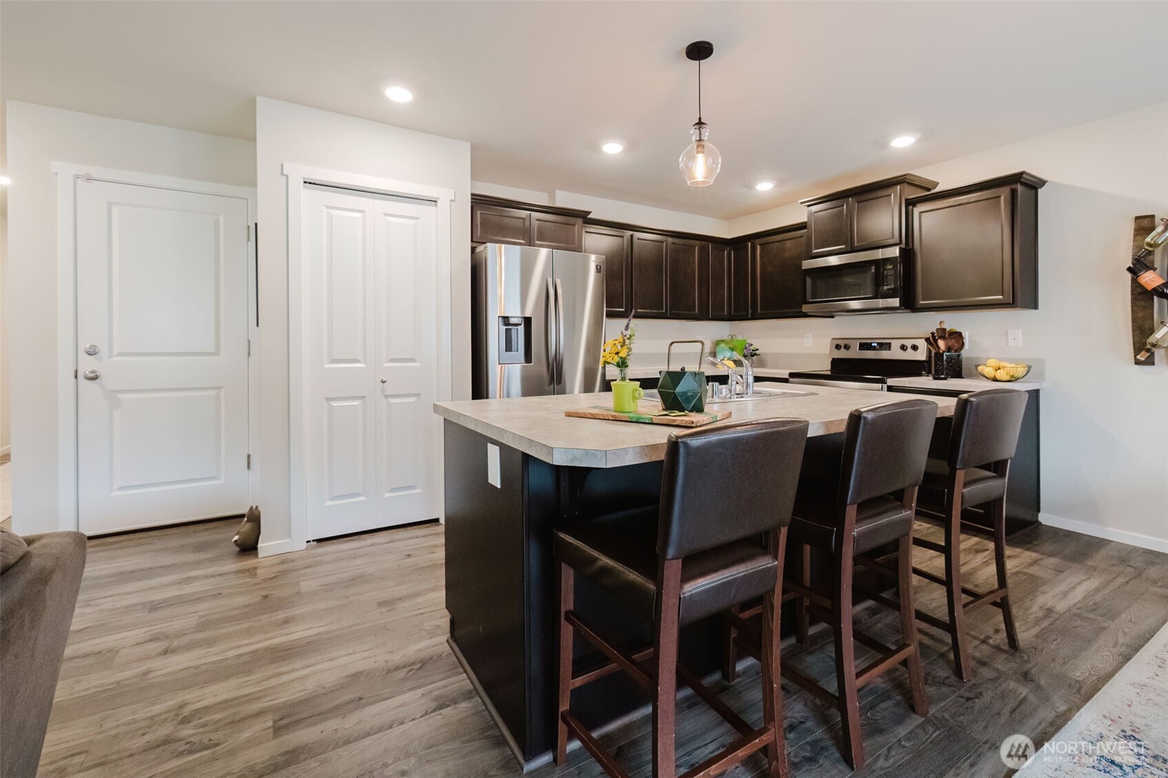 18202 107th Avenue Property Photo 9