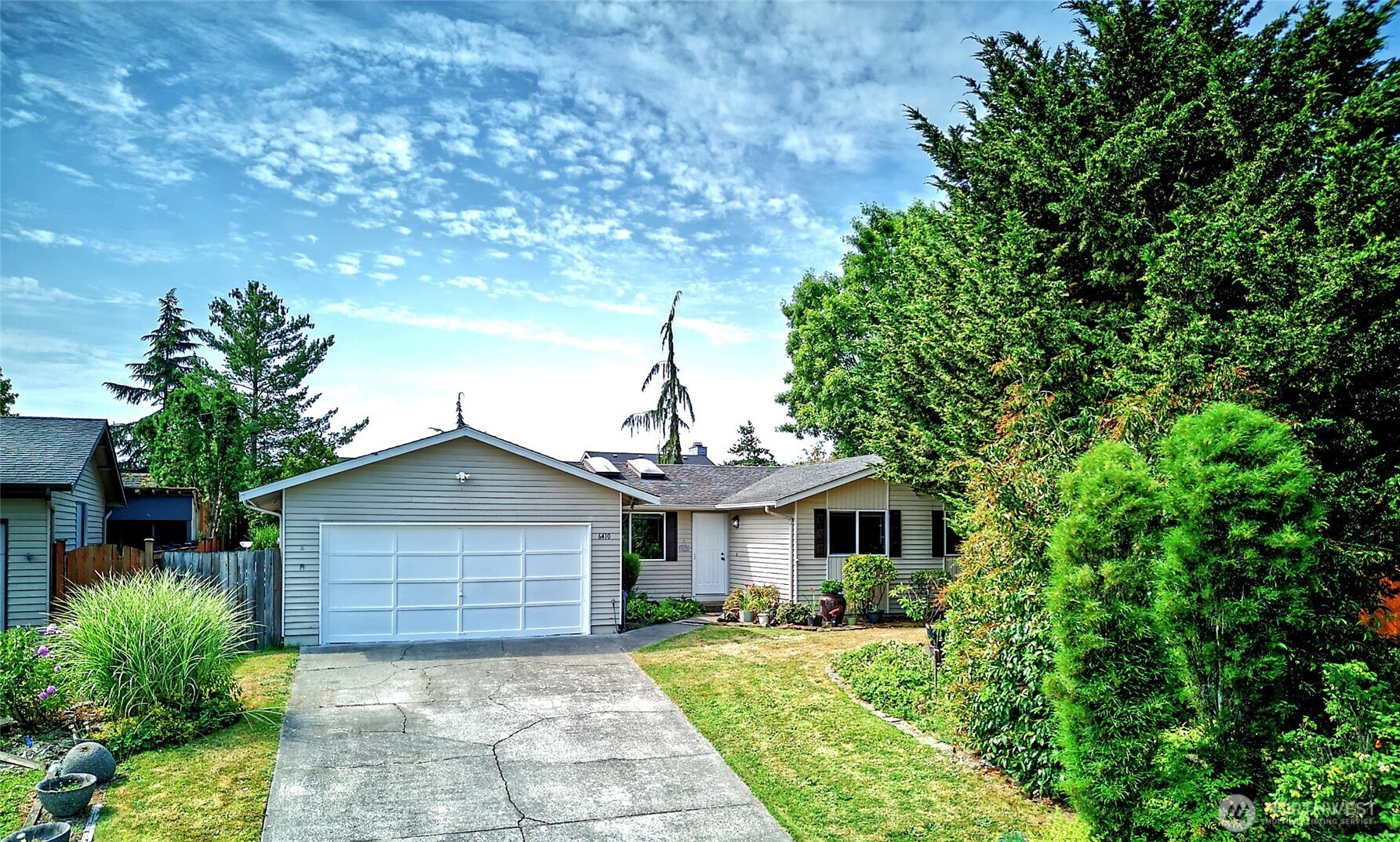 6410 65th Place Property Photo 1