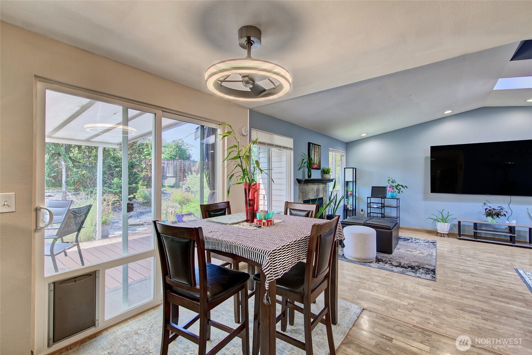 6410 65th Place Property Photo 8