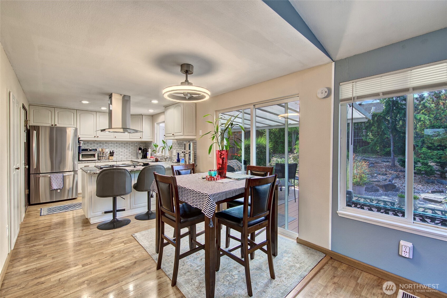 6410 65th Place Property Photo 10