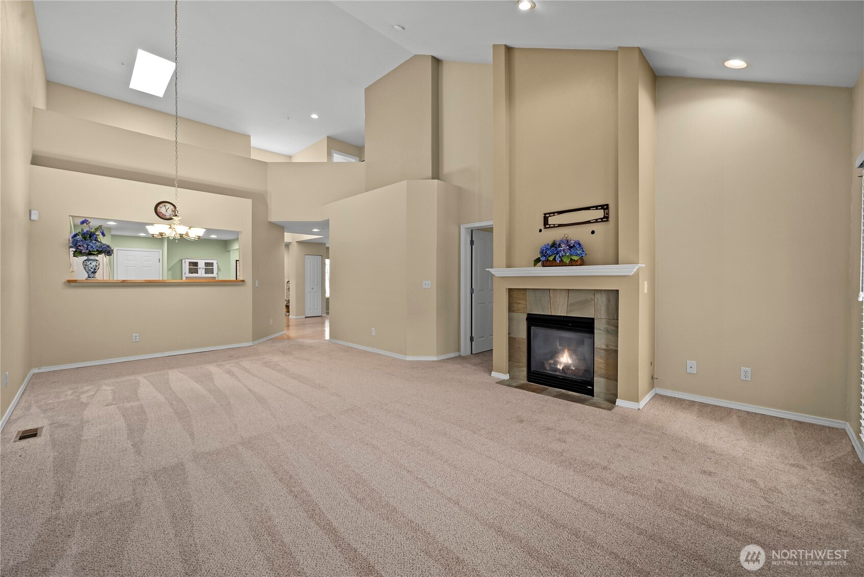 6445 James Avenue B Property Photo 15