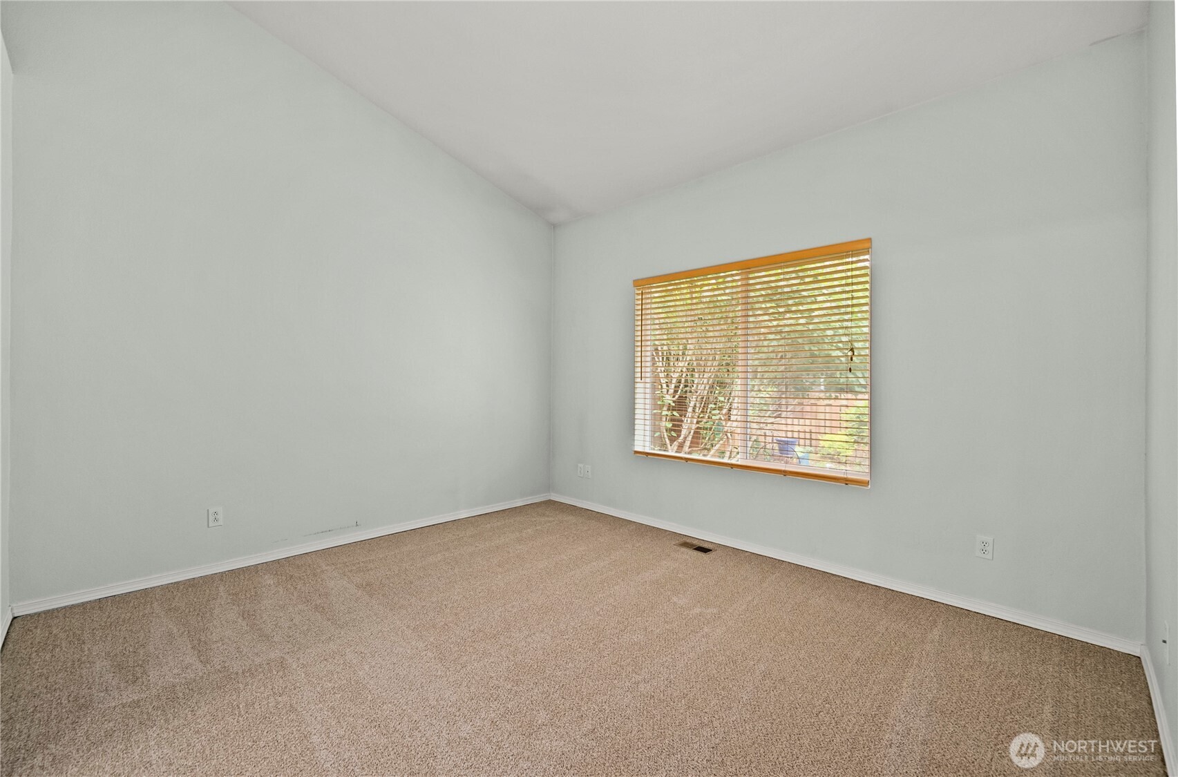 6445 James Avenue B Property Photo 29