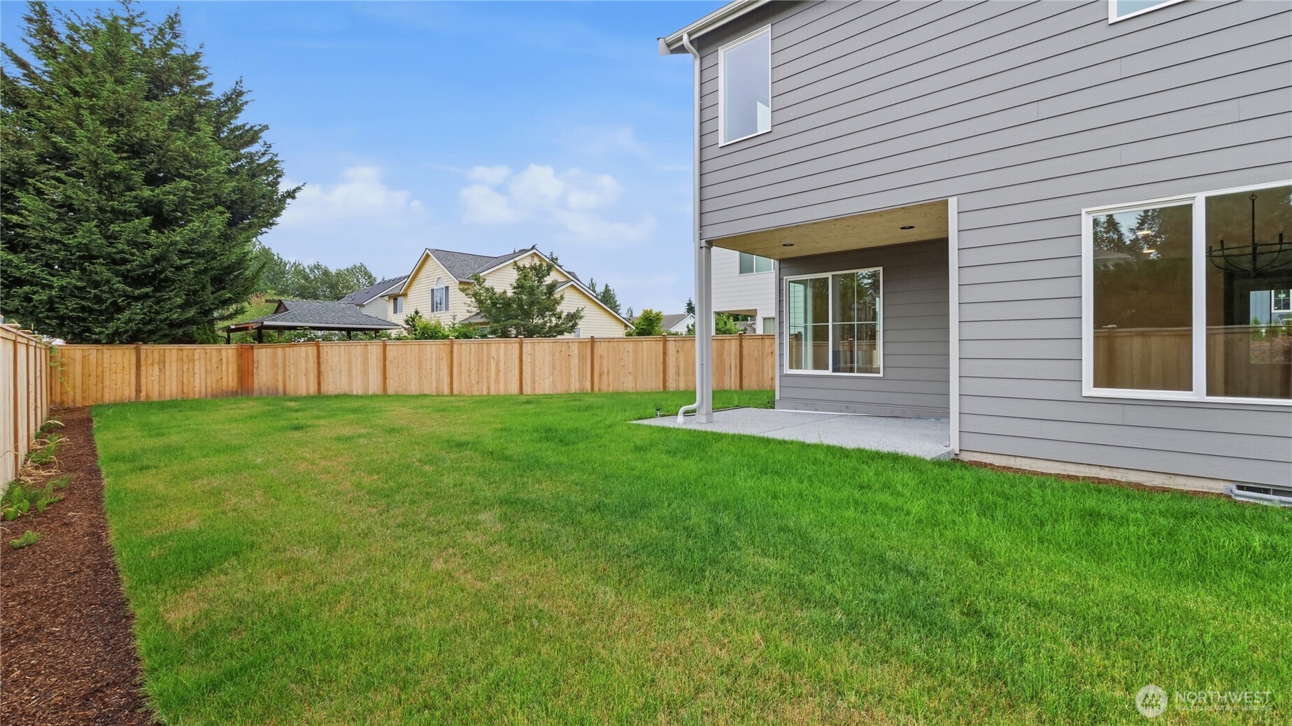 3519 173rd Place Property Photo 4