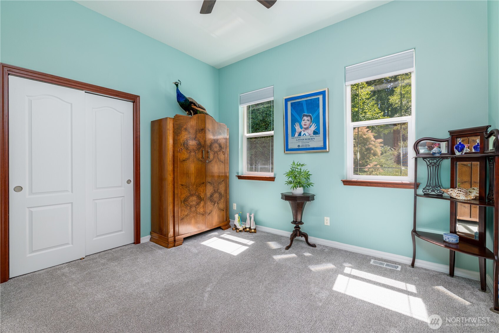 860 E Sunset Road Property Photo 30