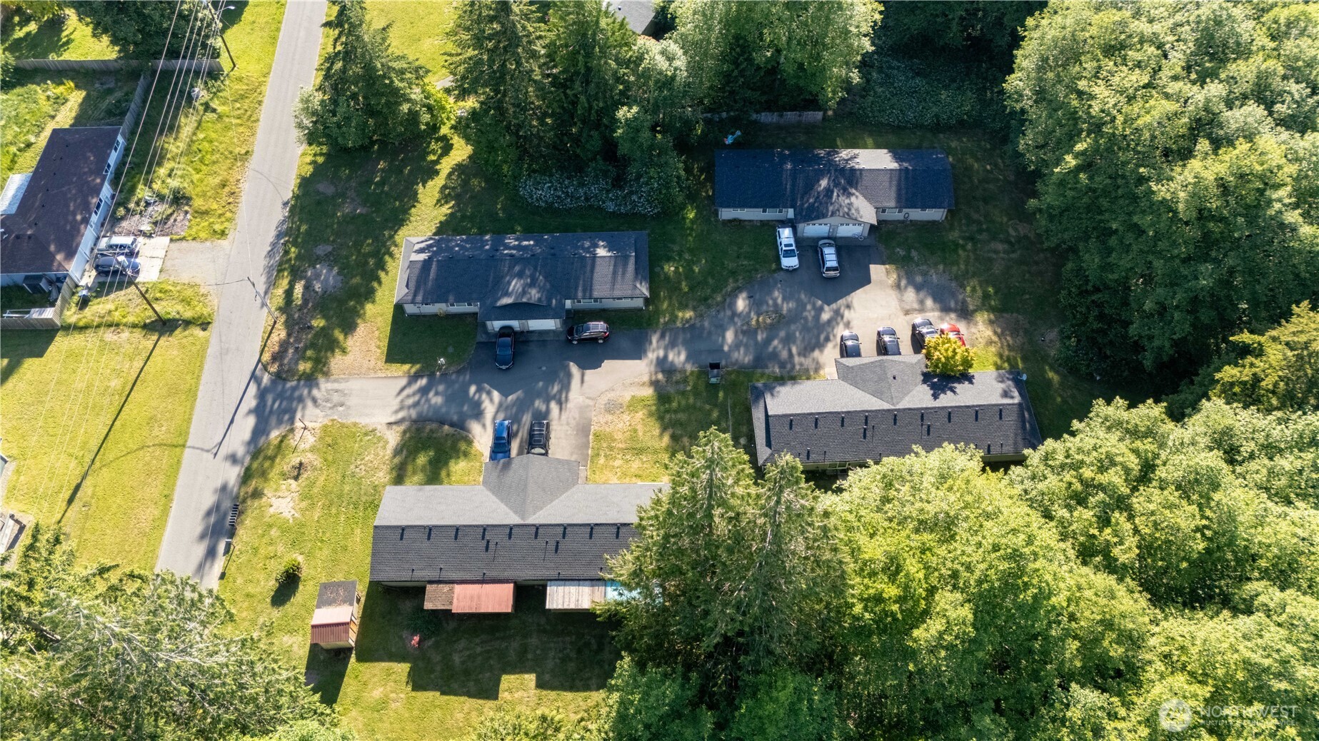 106 Garden Hill Road Property Photo 2