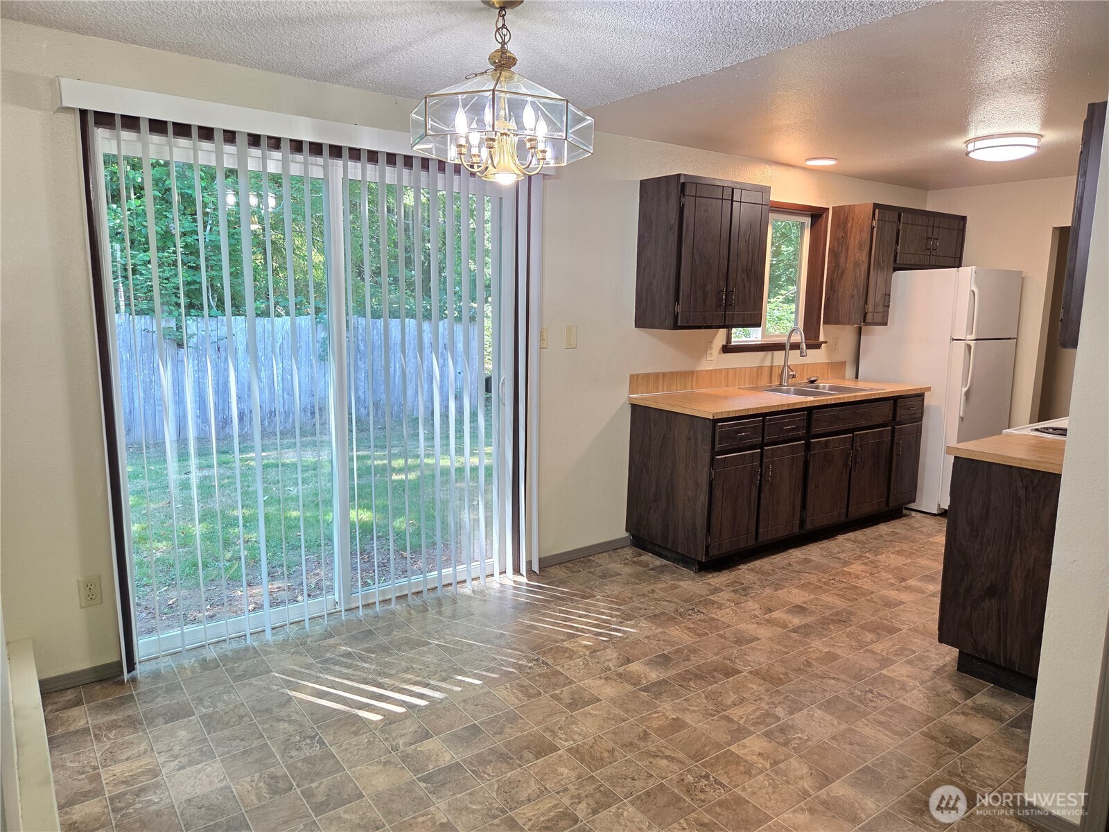 106 Garden Hill Road Property Photo 9